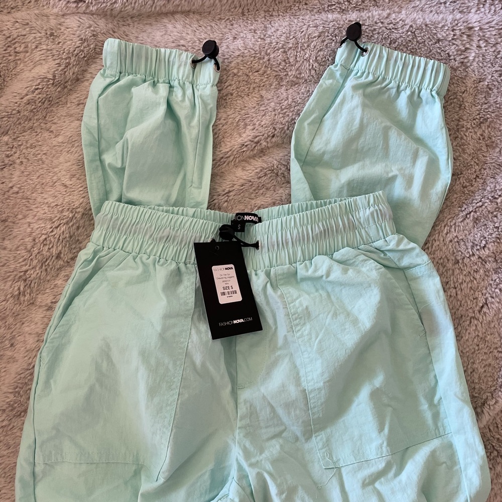 Drawstring Joggers - Picture 3 of 4